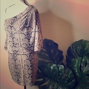Jessica Simpson Snake print one shoulder minidress